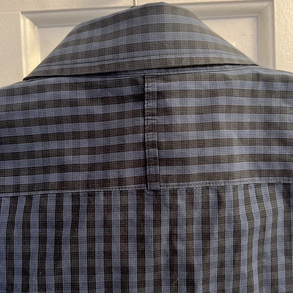 Banana Republic Luxe Poplin Buffalo Check Button Down Shirt